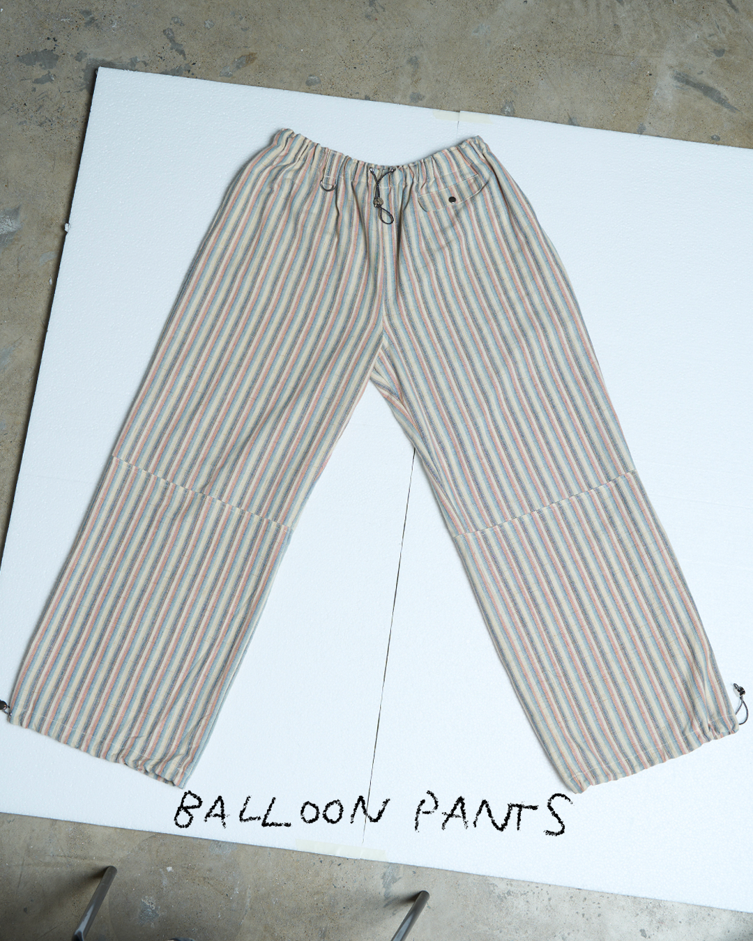 BALLOON PANTS